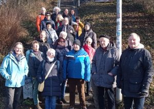 Gruppenfoto: Unterwegs auf dem Neujahrsspaziergang
